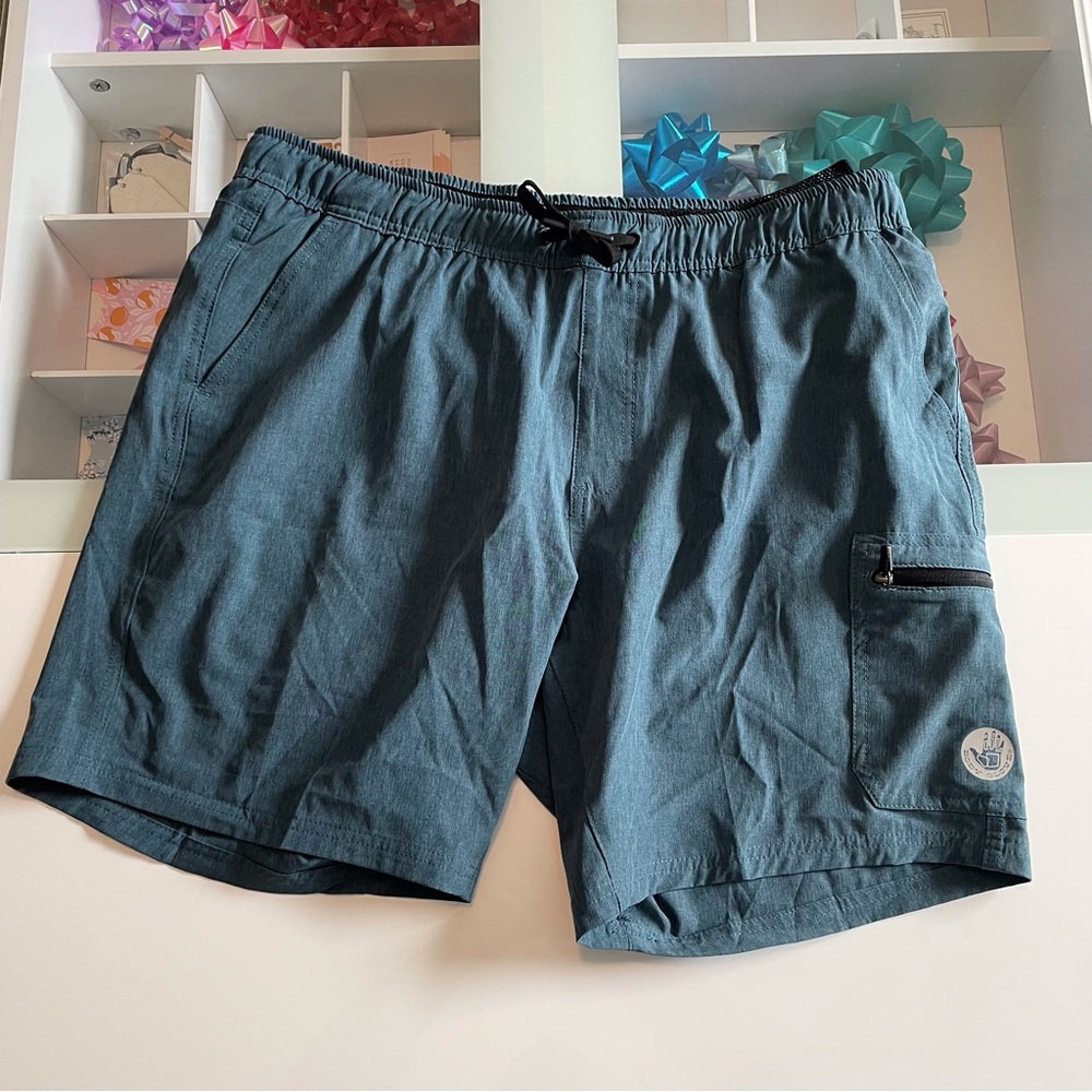 Body Glove Teal Mesh Lined Shorts